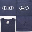 画像4: Late 90's NIKE Vネック ロゴ刺繍 Tシャツ (4)