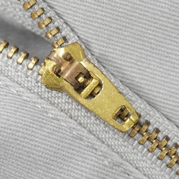 画像4: 00's BASIC EDITIONS ノータック チノトラウザ― "DEADSTOCK / LIGHT GRAY / W32 L30" (4)