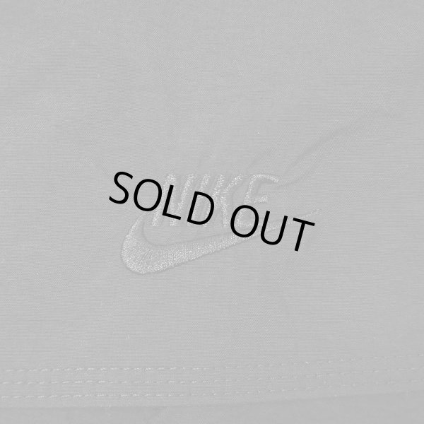 画像4: 90's NIKE ナイロンショーツ "ALL BLACK / 銀タグ" (4)