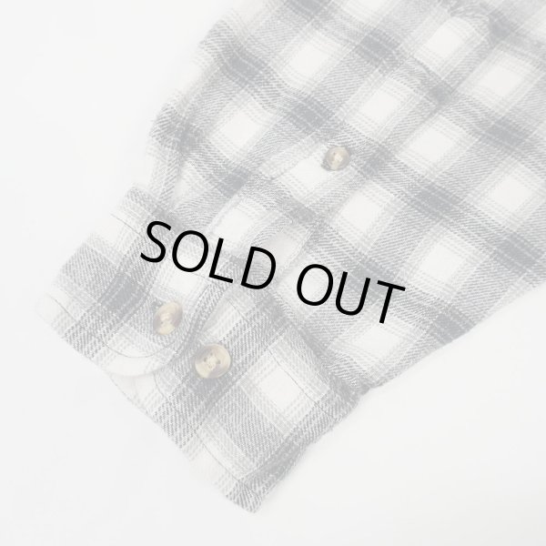 画像4: 00's Arrow フランネル ボタンダウンシャツ "Ombre Plaid" (4)