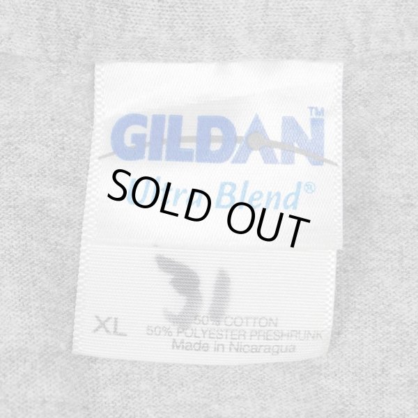 画像2: 00's Black Hawk Football ロゴプリントTシャツ (2)