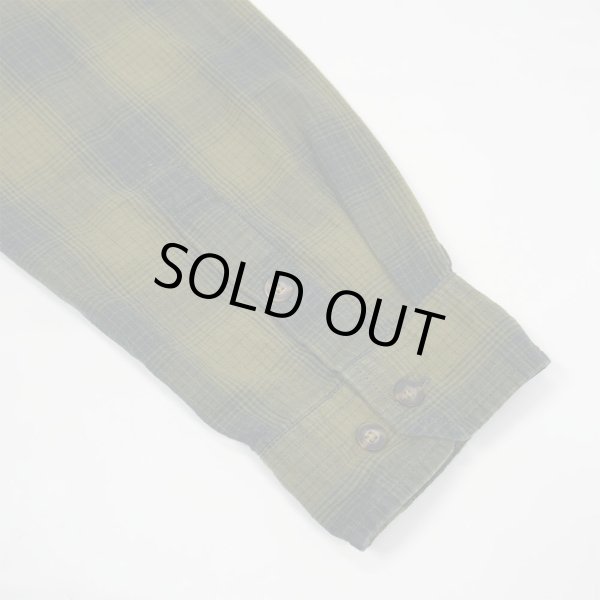 画像5: 00's Carhartt ボタンダウンシャツ “Ombre Plaid” (5)