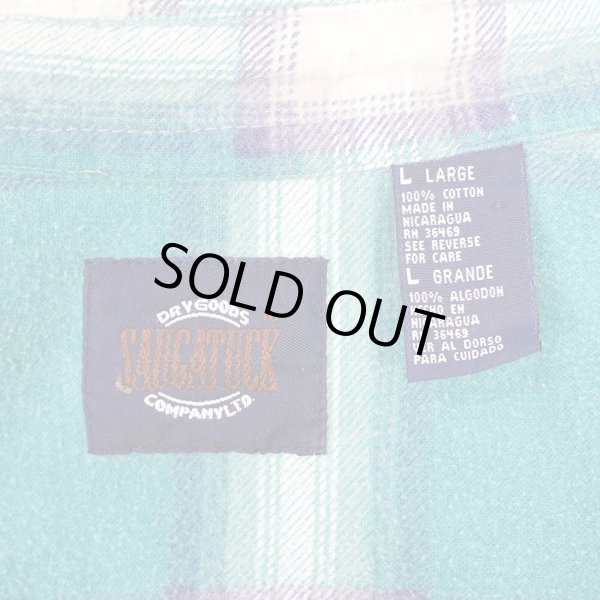 画像2: 90's SAUGATUCK プリントネルシャツ "OMBRE PLAID" (2)