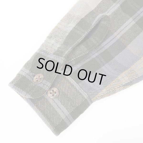 画像4: 90's ST.JOHN'S BAY ヘビーネルシャツ "GRAY Plaid" (4)