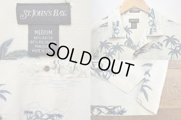 画像3: 90-00's St.John's Bay レーヨンハワイアンシャツ (3)