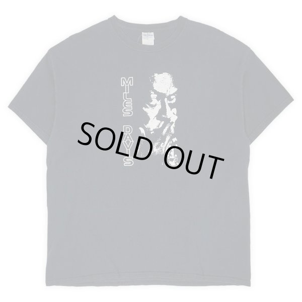画像1: 00's MILES DAVIS プリントTシャツ (1)