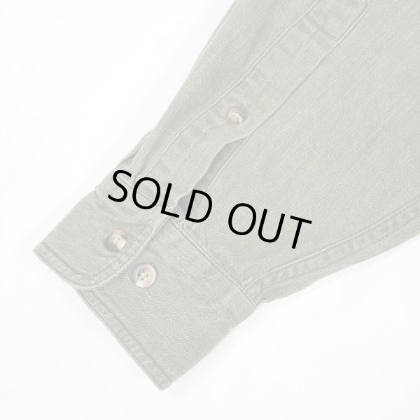 画像4: 90-00's LANDS' END 先染めカラーデニム ボタンダウンシャツ (4)