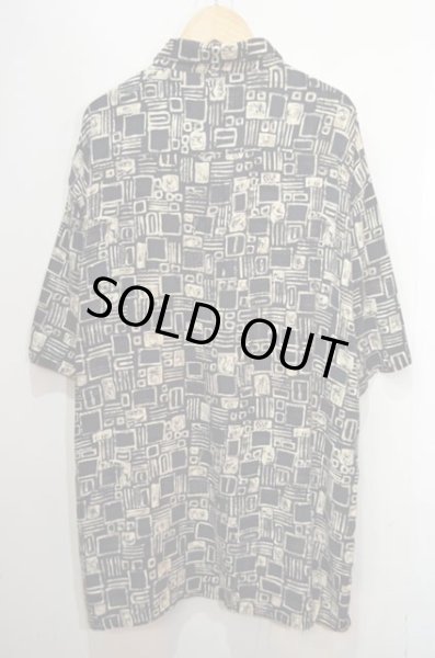 画像2: 90's Pierre Cardin S/S 総柄 レーヨンシャツ (2)