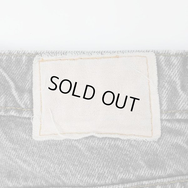 画像3: 90's Levi's 先染めブラックデニムパンツ (3)