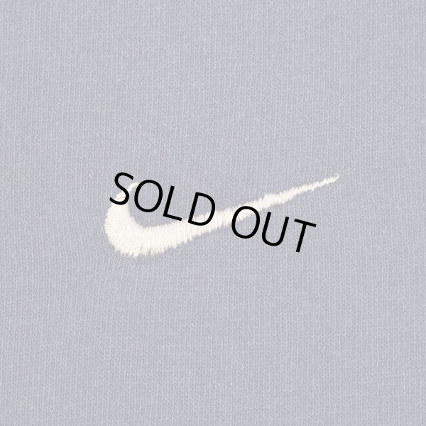 画像3: 00's NIKE スウォッシュロゴ刺繍 Tシャツ (3)
