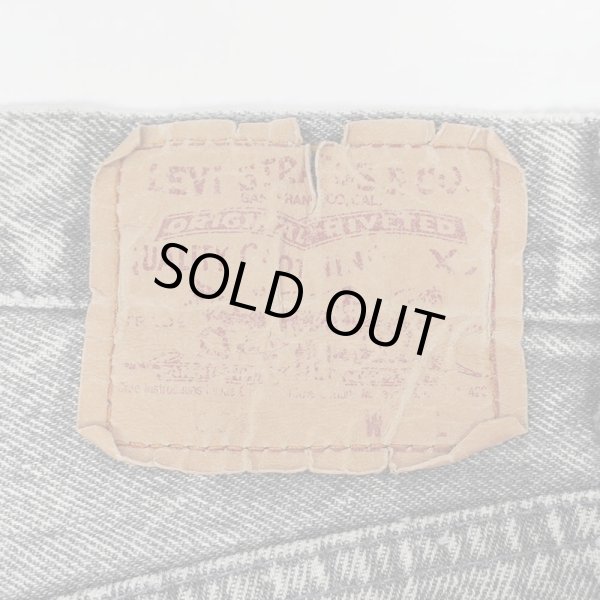 画像3: 90's Levi's 501-0602 ケミカルウォッシュ 先染めブラックデニムパンツ "MADE IN USA" (3)