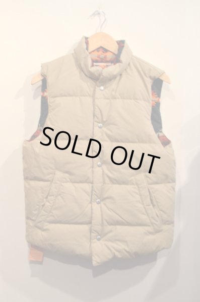 画像2: DENIM&SUPPLYネイティブ柄リバーシブルDOWN VEST (2)