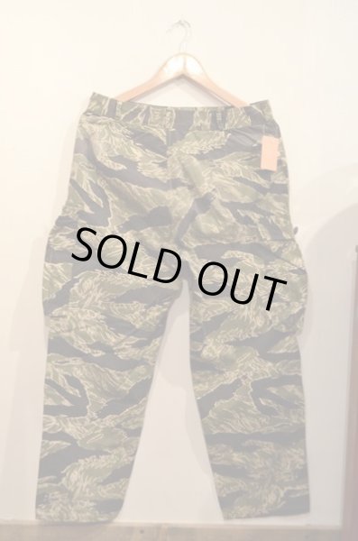 画像2: 60〜70's VIETNAM TIGER PANTS (2)