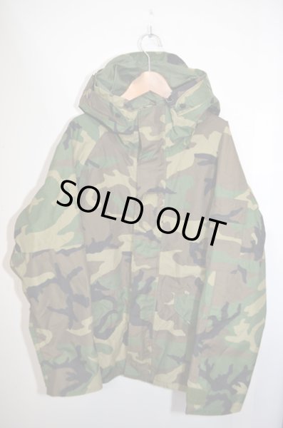 画像1: 00's US ARMY 1st generation GORE-TAX PARKA SHORT丈 "MINTコンディション” (1)