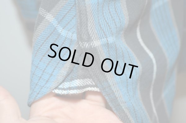 画像3: 60's VINTAGE マチ付きネルシャツ "BLKベース” (3)