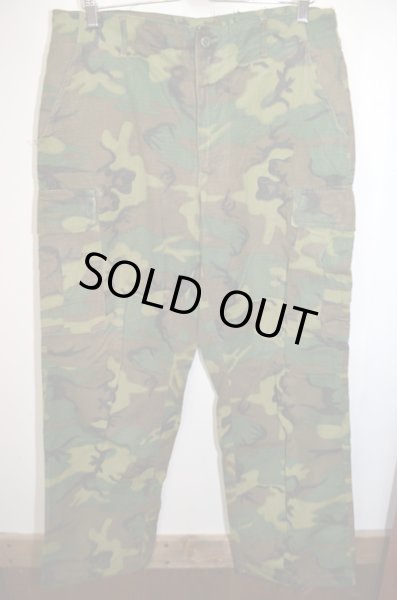 画像1: 60's US ARMY グリーンリーフカモ PANTS (1)