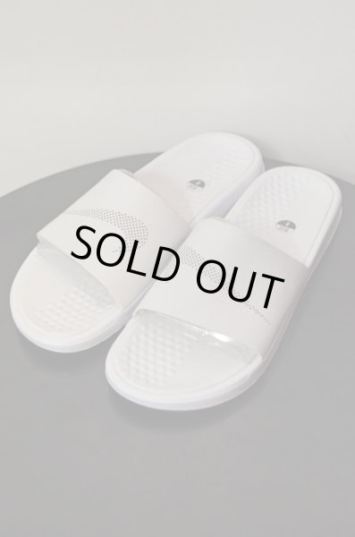 画像1: 新品 NIKE BENASSI SLIDE LUX (1)