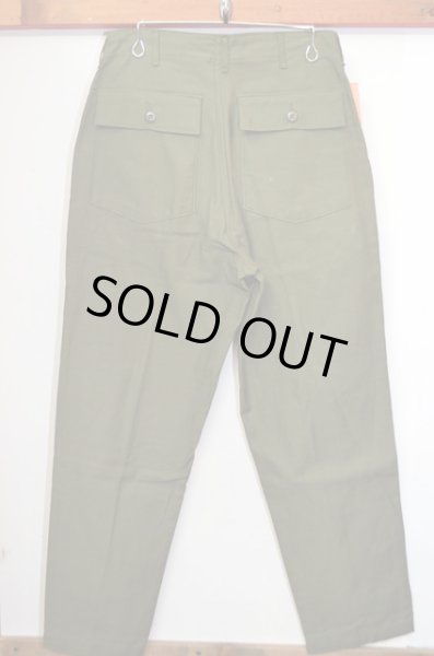 画像2: 73's US ARMY コットンサテン素材 ベイカーパンツ "DEADSTOCK" (2)