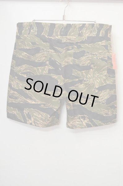 画像2: Hi-smile SURF SHORTS "Tiger Stripe Camo" (2)