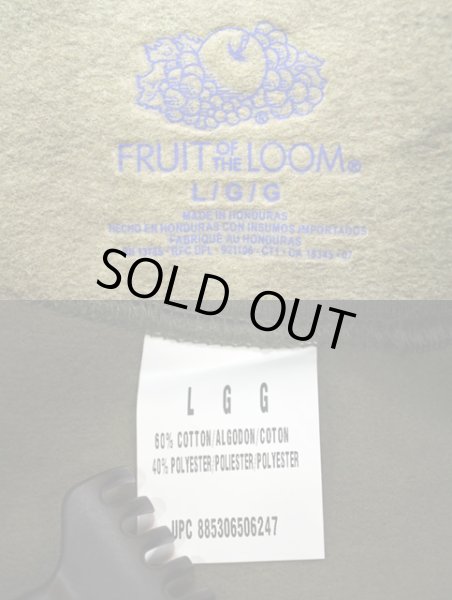 画像4: 日本未発売 Fruit of the loom スウェット "OLIVE" (4)