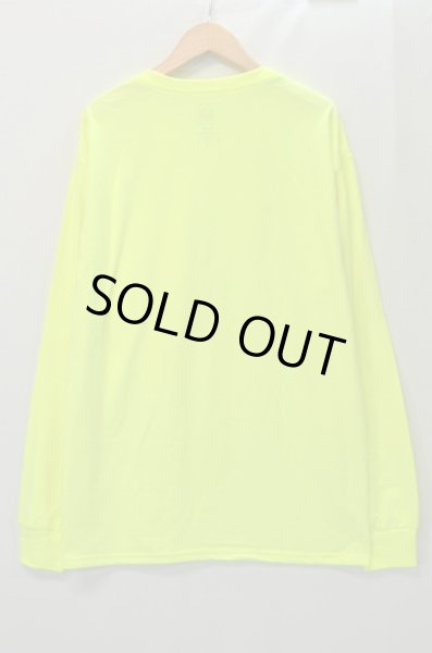 画像2: 日本未発売 Fruit of the loom L/S Tシャツ “NEON YELLOW” (2)
