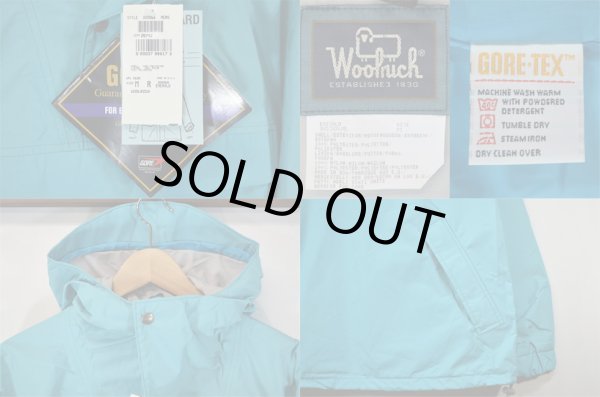 画像3: 90's Woolrich GORE-TEX アノラックパーカー EMERALD "DEADSTOCK" (3)