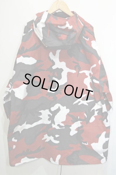 画像2: 90's ROTHCO アノラックパーカー “RED / DEADSTOCK” (2)