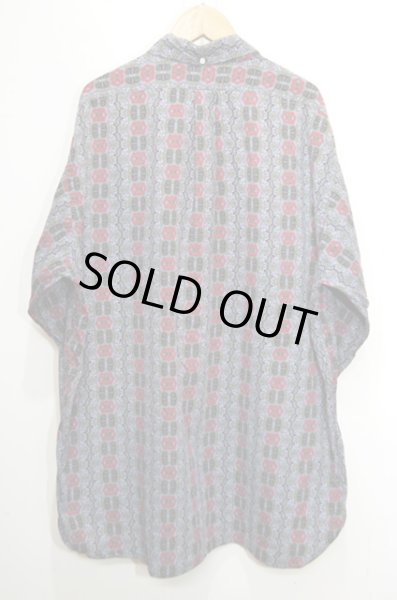 画像2: 60's Hathaway 総柄 B/Dシャツ “3点留め” (2)