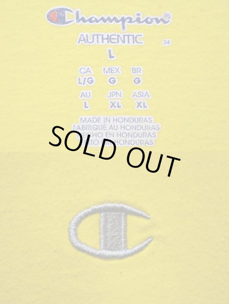 画像3: 00's Champion ワンポイントTシャツ “目付き / イエロー” (3)