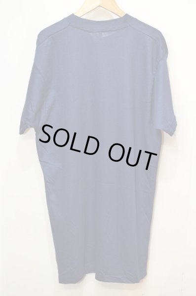 画像2: 80's FRUIT OF THE LOOM ポケット付きTシャツ “NAVY / DEADSTOCK” (2)