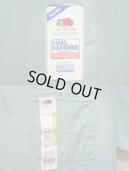 画像3: 日本未発売 FRUIT OF THE LOOM ポケットTシャツ “SAGE” (3)