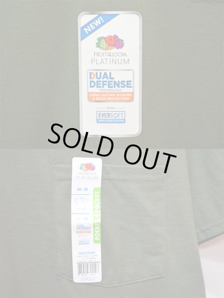 画像3: 日本未発売 FRUIT OF THE LOOM ポケットTシャツ “MILITARY GREEN” (3)