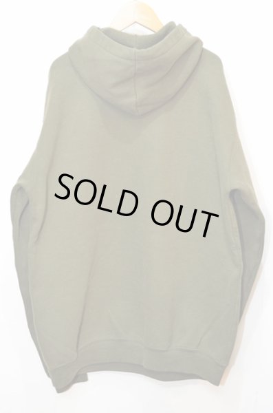 画像2: Carhartt スウェットパーカー “Dotty's Casino” (2)