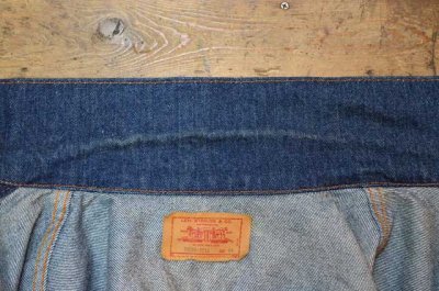 画像1: 80's Levi's 70506-0216 デニムジャケット “真紺”