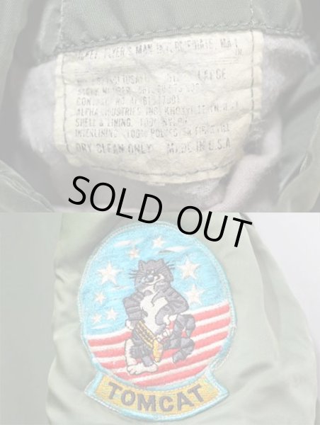 画像3: 90's ALPHA MA-1 フライトジャケット “TOMCATパッチ” (3)