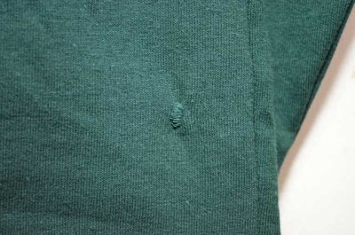 画像1: 新品未使用 Carhartt ポケット付き L/S Tシャツ “GREEN / 傷有り”