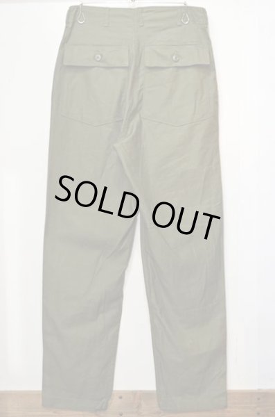 画像2: 70's US.ARMY コットンサテンベイカーパンツ “32×33 / DEADSTOCK” (2)