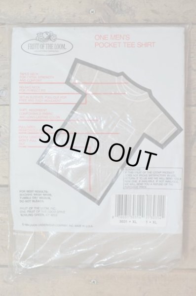 画像2: 80's FRUIT OF THE LOOM ポケット付きTシャツ “KAHKI / DEADSTOCK” (2)