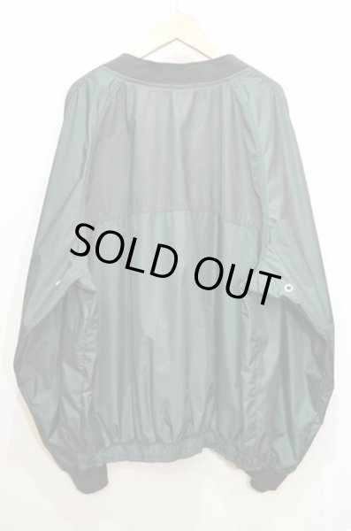 画像2: 90's NIKE Vネック ナイロンプルオーバー (2)