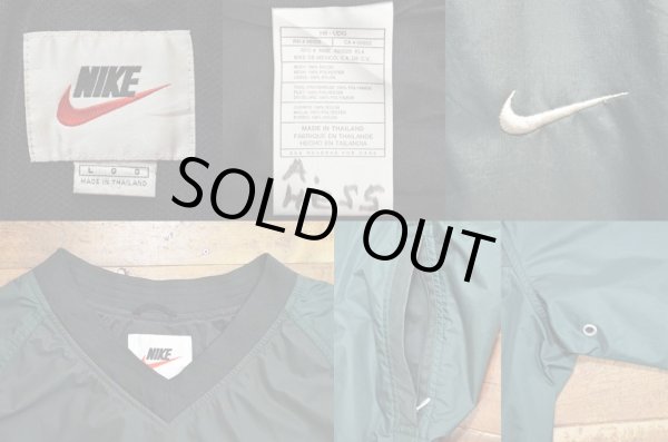 画像3: 90's NIKE Vネック ナイロンプルオーバー (3)