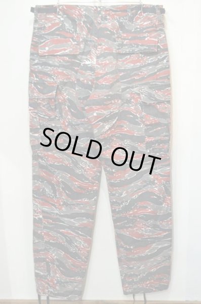 画像2: 90's PROPPER タイガーカモ柄 BDUトラウザー (2)