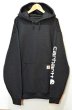 画像1: 日本未発売 Carhartt 袖プリント入り スウェットパーカー "BLACK" (1)