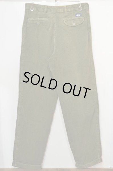 画像2: DOCKERS 2タック 太畝コーデュロイパンツ “OLIVE” (2)