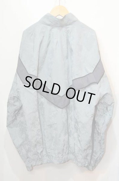 画像2: US.ARMY IPFU ピクセルカモ柄 トレーニングジャケット “DEADSTOCK” (2)