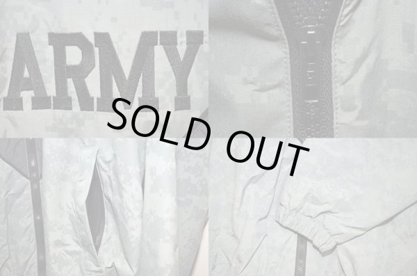 画像4: 11's US.ARMY IPFU ピクセルカモ柄 トレーニングジャケット (4)