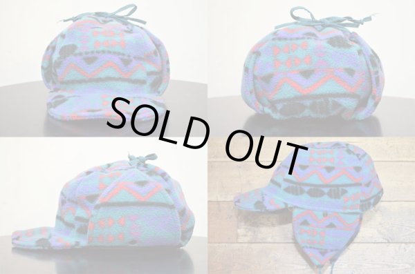 画像3: 90's Columbia イヤーフラップ付き 総柄フリースキャップ “GREENベース / MADE IN USA” (3)