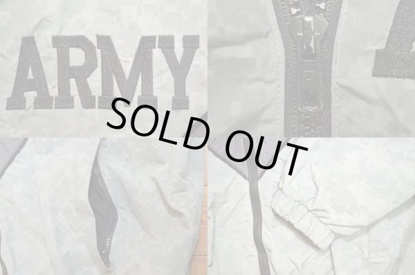 画像4: 09's US.ARMY IPFU ピクセルカモ柄 トレーニングジャケット (4)