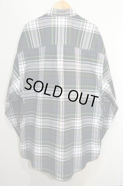 画像2: 90's Eddie Bauer 3点留め ボタンダウンシャツ (2)