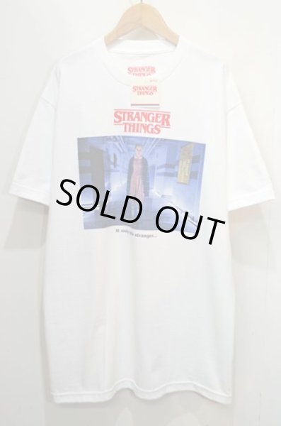 画像1: 日本未発売 STRANGER THINGS プリントTシャツ (1)