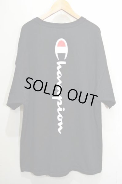 画像2: 00's Champion ロゴプリント Tシャツ (2)